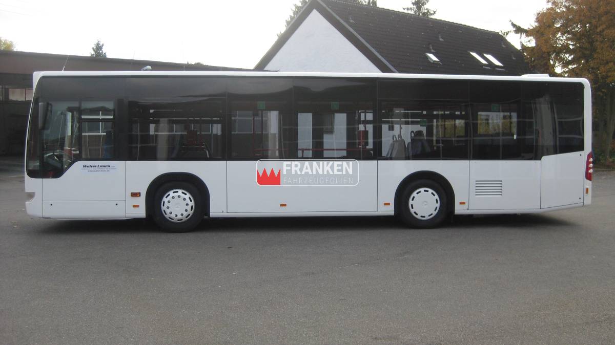 Fahrzeug | vor der Beschriftung